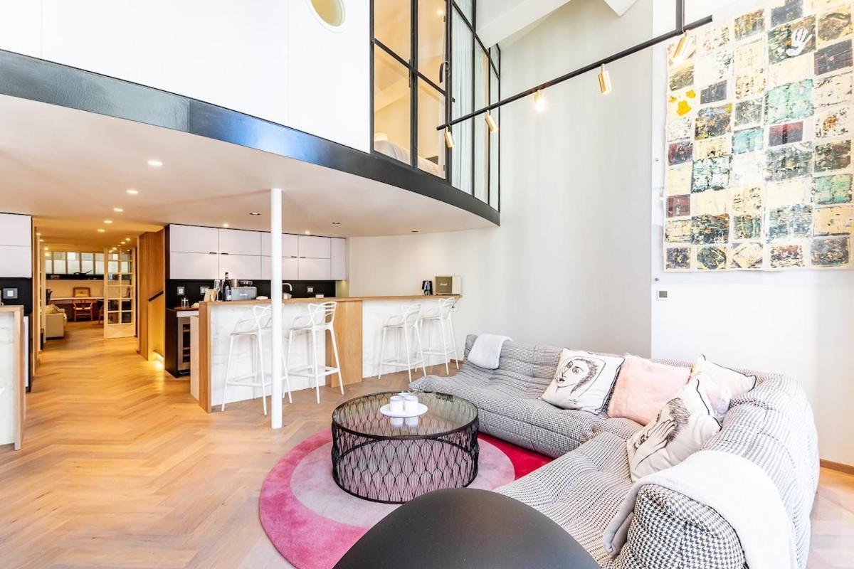 Luxurious, Modern, Artsy, Fully Fitted Home! Appartement Le Cap
