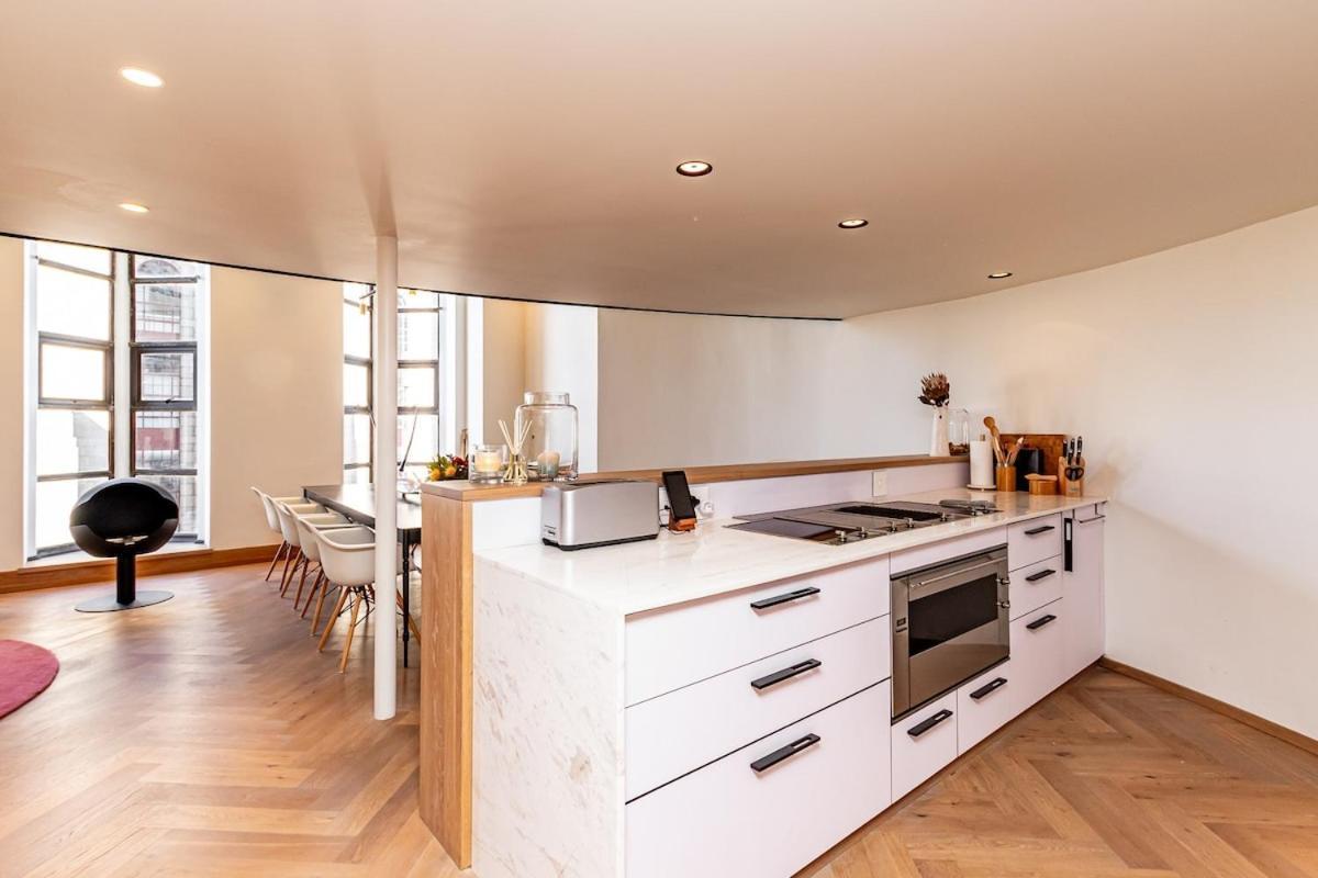 Appartement Luxurious, Modern, Artsy, Fully Fitted Home! Le Cap